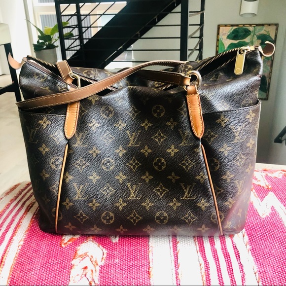 Louis Vuitton Totally Purse Leather Handbag Tote - Picture 9 of 15